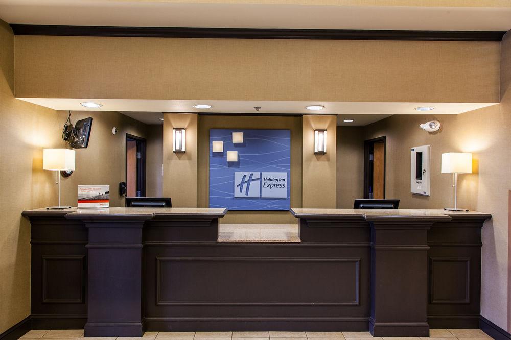 Holiday Inn Express & Suites Yankton By Ihg Extérieur photo