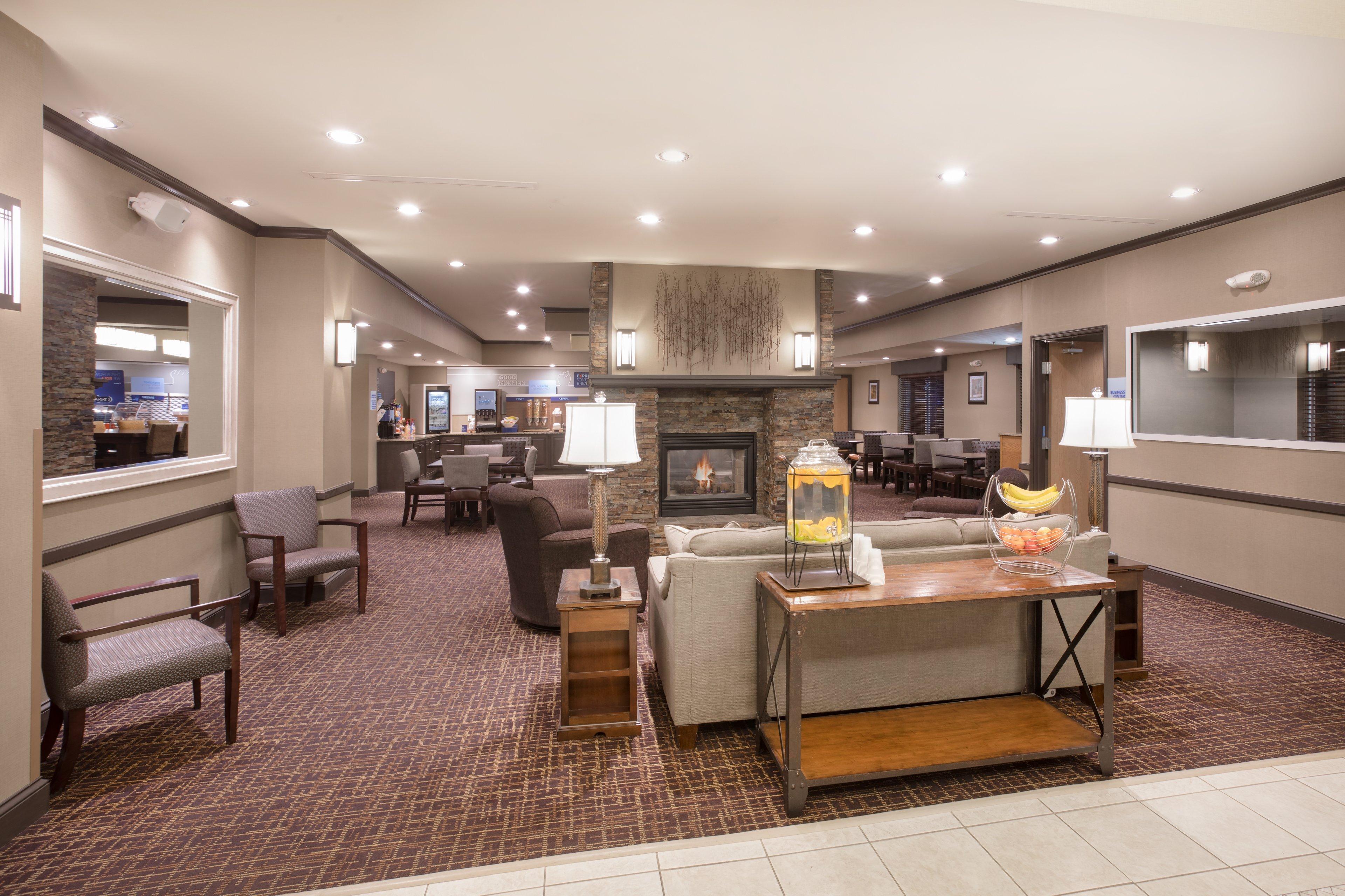 Holiday Inn Express & Suites Yankton By Ihg Extérieur photo