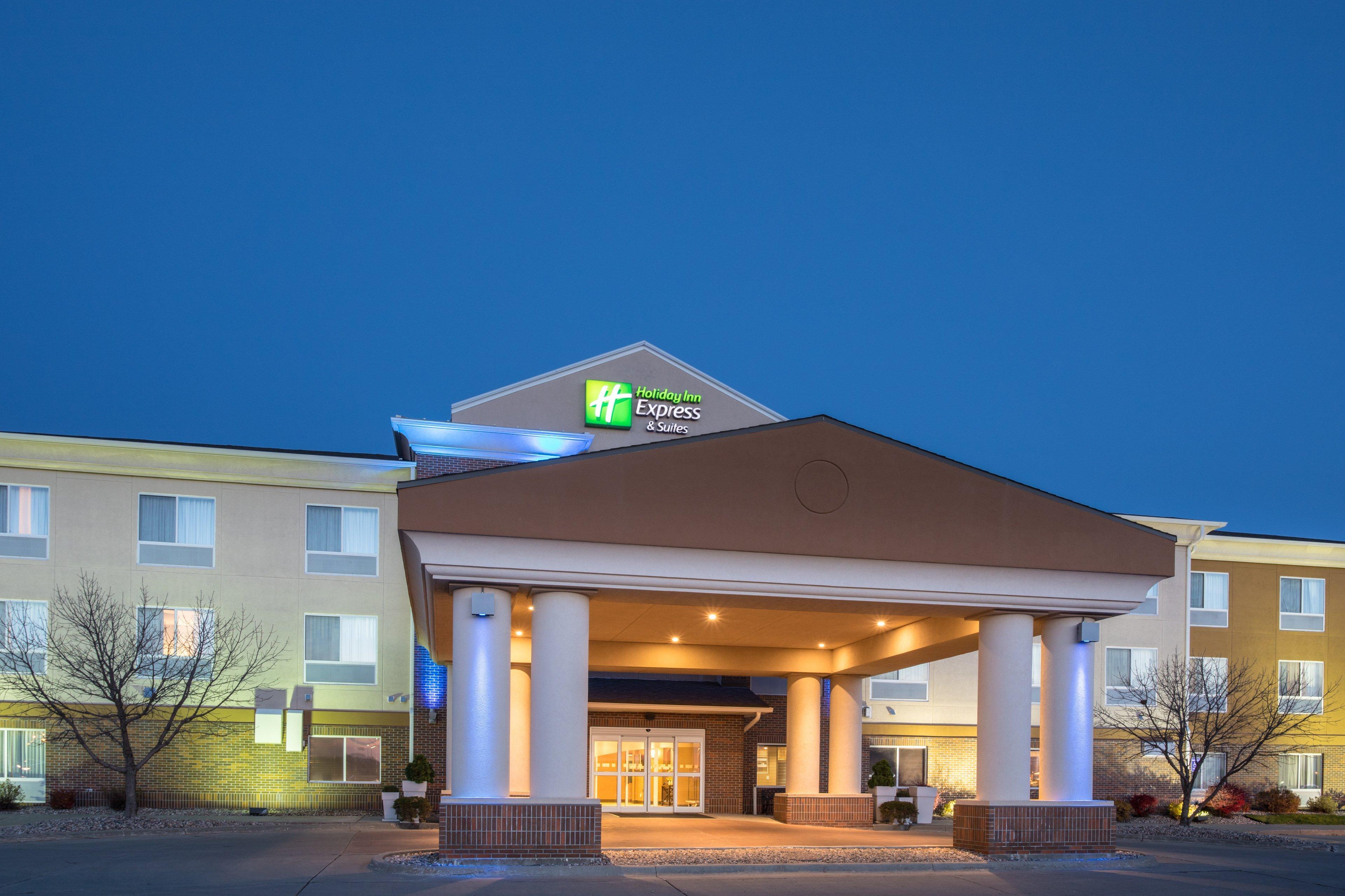 Holiday Inn Express & Suites Yankton By Ihg Extérieur photo