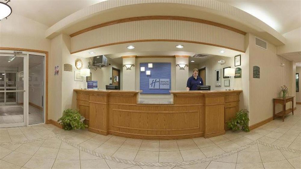 Holiday Inn Express & Suites Yankton By Ihg Extérieur photo