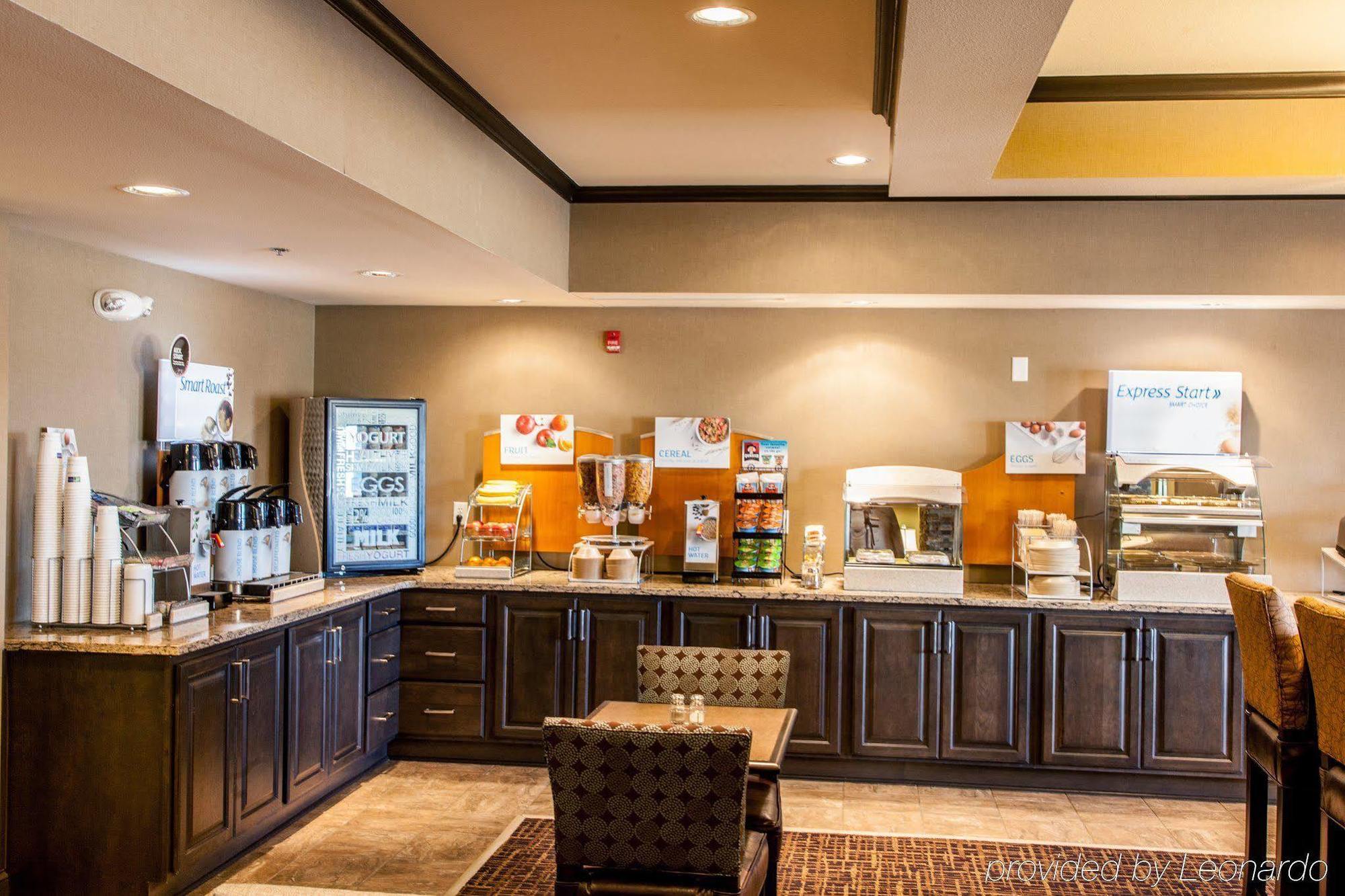 Holiday Inn Express & Suites Yankton By Ihg Extérieur photo